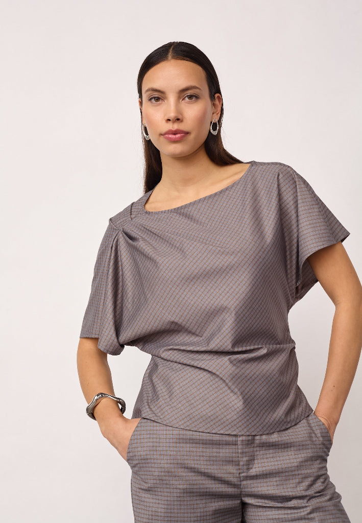 Jove Pleat Top
