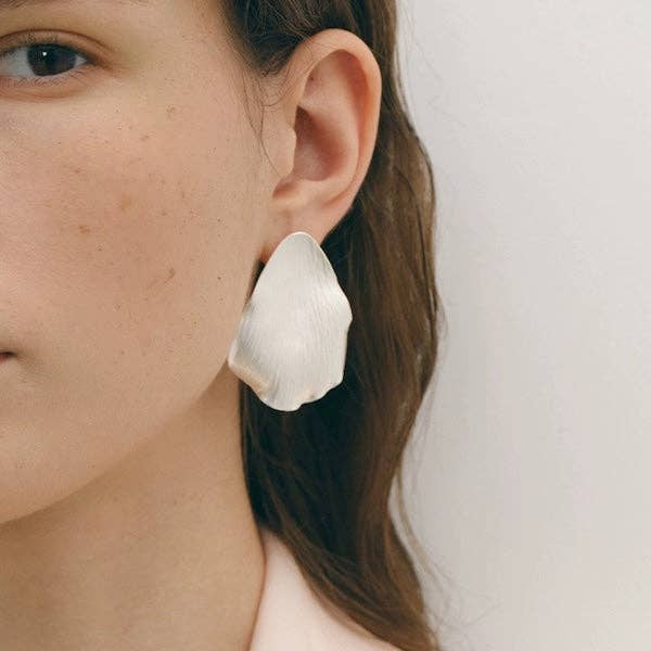 Minimalist Leaf Earrings