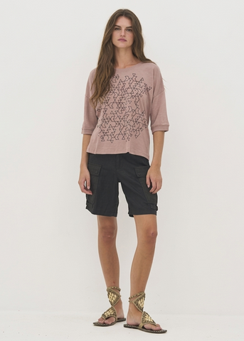 Delin Tee