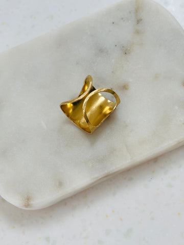 Pull Gold Ring