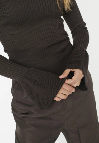 Balin Wide Cuff Knit